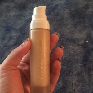 Authentic fenty foundation